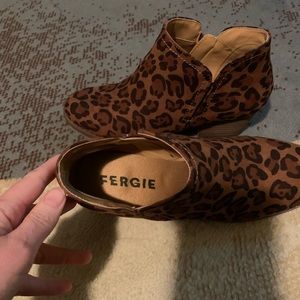 Fergie brand leopard booties